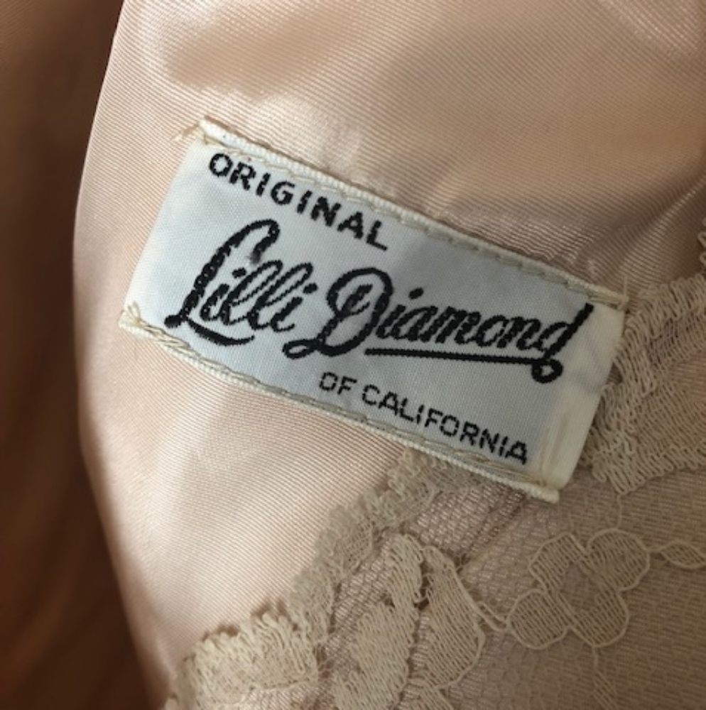 Lilli Diamond - Picture 2 of 5